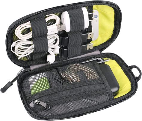 best cable organizer for travelers.